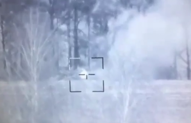 Момент нанесения удара ВСУ по танку оккупантов попал на видео