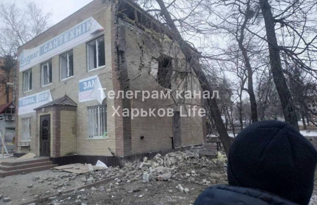 От обстрелов пострадал Изюм под Харьковом: город разбомбили, фото и видео