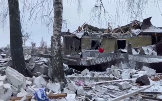 Последствия авиаудара по городу Сумы: враг бил по жилому сектору, видео