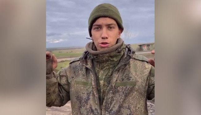 «Отступать нельзя, а то свои застрелят» — оккупант, взятый в плен под Николаевом: видео