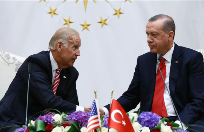 Эрдоган и Байден обсудили ситуацию в Украине по телефону