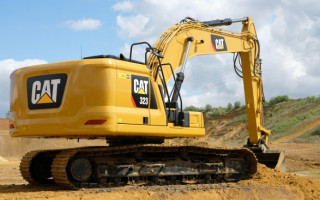 Компания Caterpillar приостанавливает деятельность в России