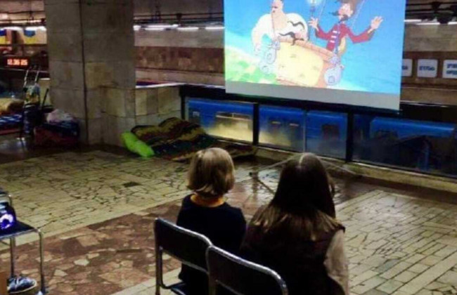 В киевском метро будут показывать украинское кино