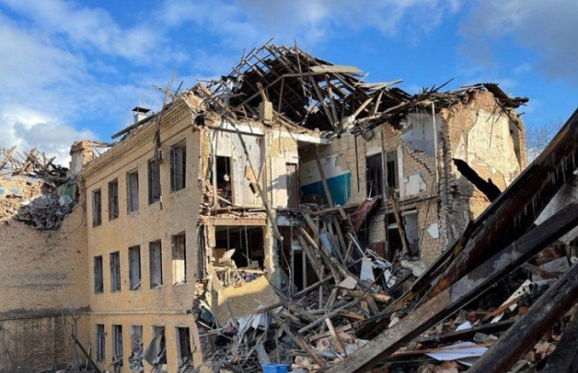 Показали фото та відео знищенного гуртожитку в Житомирі