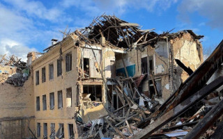 Показали фото та відео знищенного гуртожитку в Житомирі