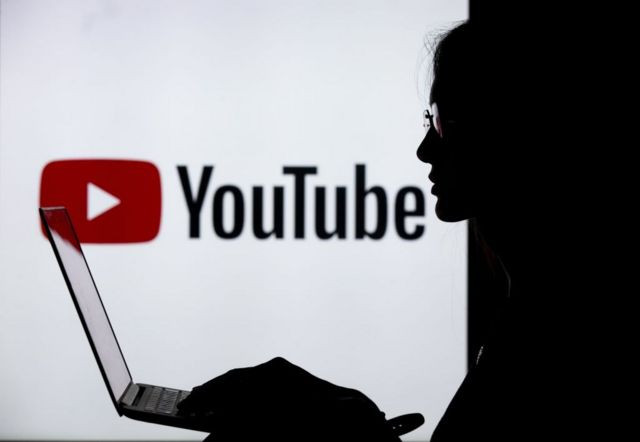 YouTube начал блокировать каналы российских государственных медиа по всему миру