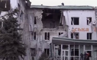 Город практически разрушен: показали видео из обстрелянной Волновахи