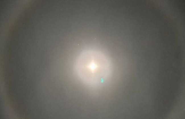 В Киеве наблюдали редкое оптическое явление — лунное гало, фото