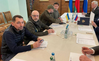 Переговоры Украина—РФ состоятся 14 марта, — Песков