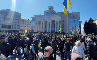 «Нам надо сеять», — херсонцы призывали оккупантов убираться, видео