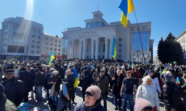 «Нам надо сеять», — херсонцы призывали оккупантов убираться, видео