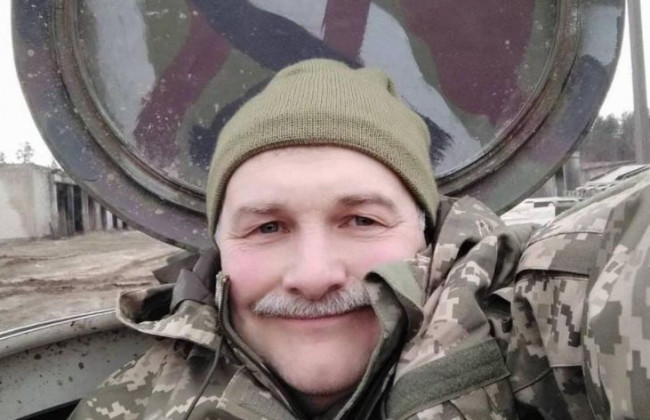 Работник «Укрпочты», который сбил вражеский самолет над Черниговом, получил награду