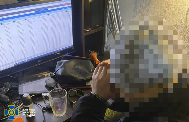 Обеспечивал оккупантам мобильную связь в Украине: СБУ разоблачила хакера