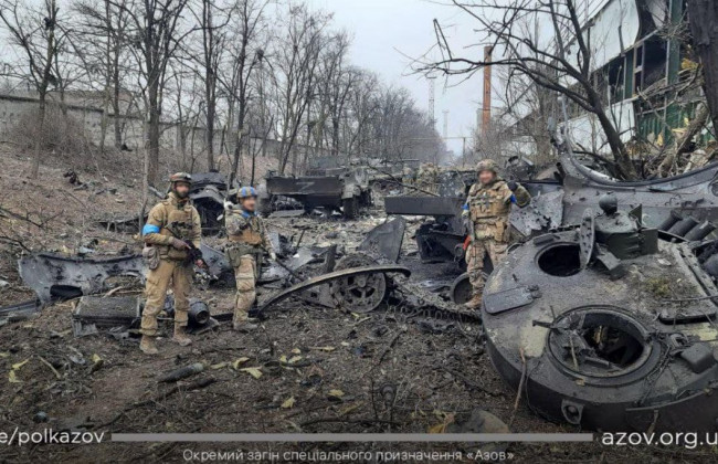 Оборона Маріуполя: «Азов» продовжує нищити ворогів