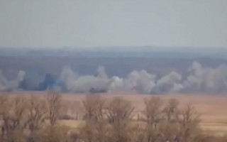 На Київщині ЗСУ розгромили чергову колону ворожої техніки: відео
