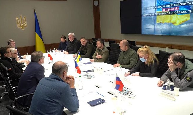 Зеленский встретился с премьерами Польши, Чехии и Словении