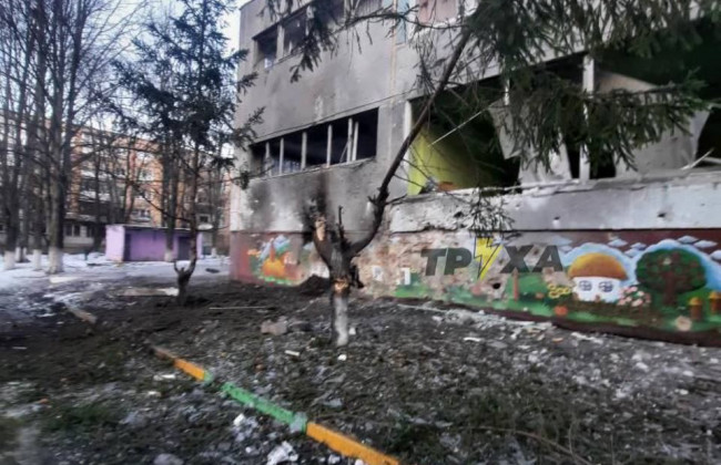 В сети показали, как выглядит детский садик в Харькове после обстрелов, фото