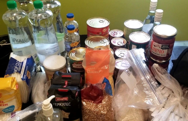 Держава безкоштовно роздаватиме людям ключові соціальні продукт у містах на лінії бойових дій, — Шмигаль