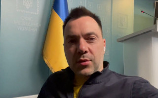 Арестович закликав українців не викладати в мережу знімки руйнувань від російських обстрілів