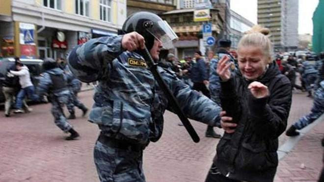 В Энергодар оккупанты привезли 600 омоновцев для разгона митинга, — Энергоатом