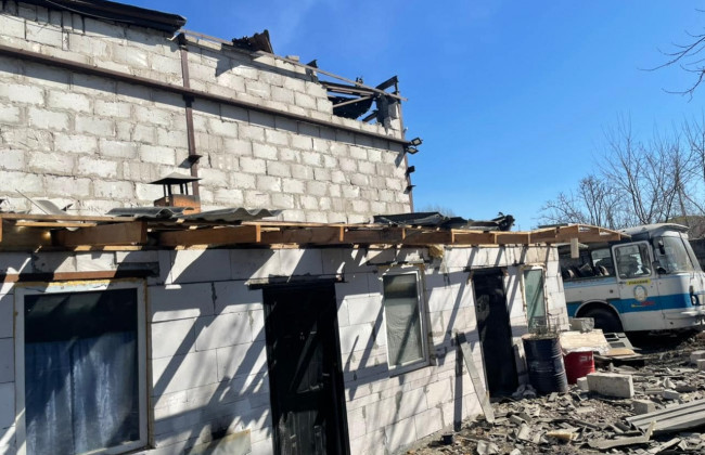 Бровары обстреляли из артиллерии: снаряд попал на территорию завода, фото