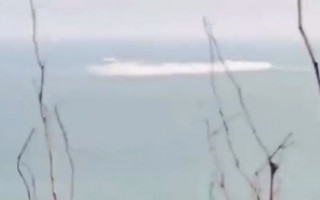 Украинские защитники эффектно уничтожили катер оккупантов «Раптор», видео