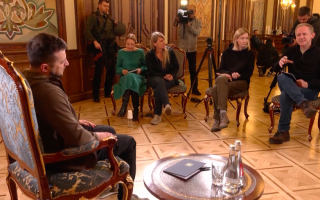 Зеленський: У питаннях гарантій безпеки ми будемо говорити про конституційні зміни, але це вирішується не лише Президентом, а і народом, ВІДЕО