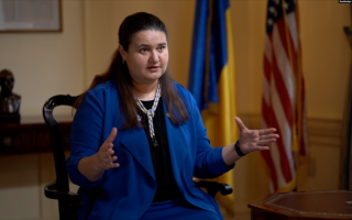 Посол України у США Оксана Маркарова: «Ми не могли дозволити собі ходити і розводити паніку»
