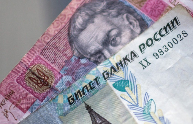 В Мелітополі та Генічеську окупанти намагаються ввести в обіг рублі, — РНБО