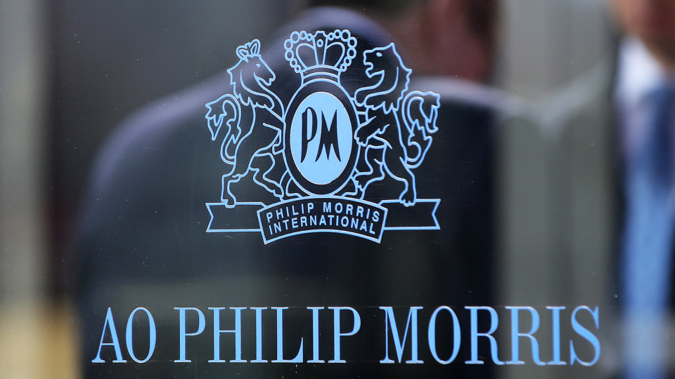 Табачный гигант Philip Morris сокращает свое производство в РФ