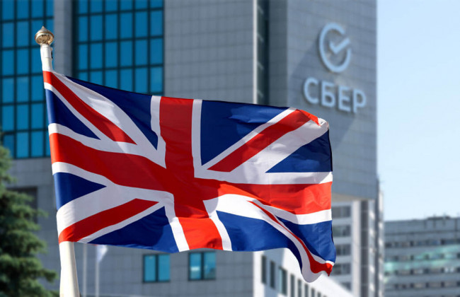 Великобритания ввела санкции в отношении Олега Тинькова и главы Сбербанка РФ