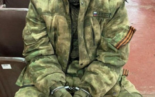 Убил девочку, которая достала игрушечный пистолет: оккупант похвастался жене, как расстреливает мирных людей, аудио