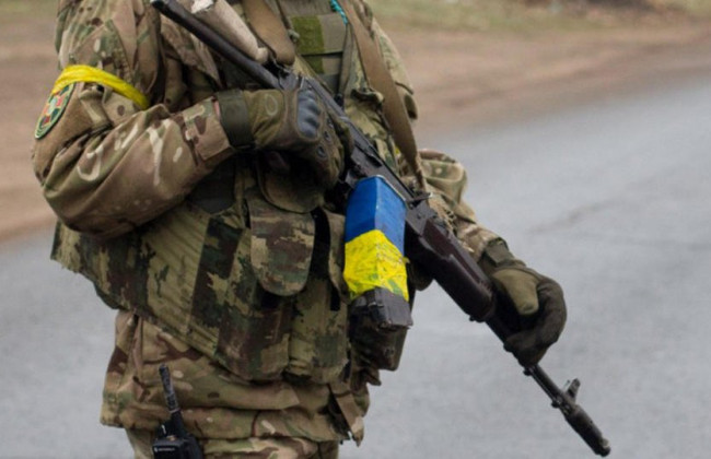 Депутатам планують дозволити під час війни служити в армії