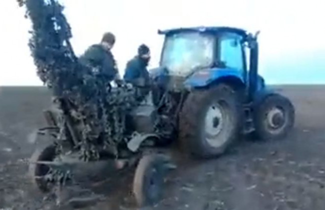 Под Николаевом «тракторные войска» захватили зенитку оккупантов, видео