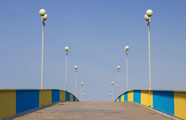 У Чернігові закрили рух єдиним пішохідним мостом через Десну