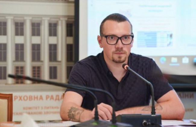 Органы местного самоуправления больше не обязаны публиковать свои акты и отвечать на запросы: принят закон