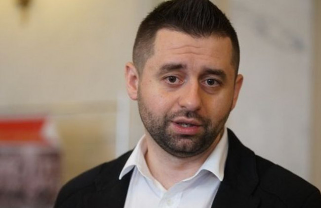 Украина и Россия проведут переговоры в Турции — Арахамия