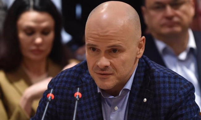 Киев просит Красный Крест не открывать пункты помощи беженцам в Ростове-на-Дону