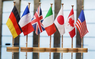 Страны G7 отклонили требование России платить за газ в рублях