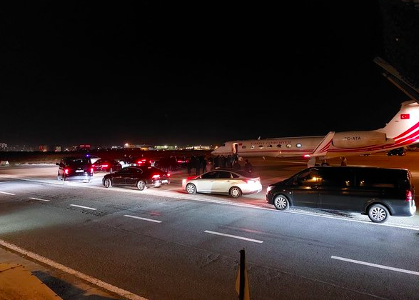 Українська делегація прибула на переговори у Стамбул