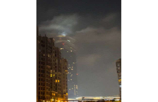 В Дубаи горит гостиница St. Regis Dubai, фото