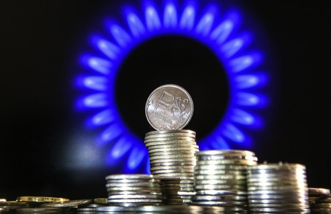 Путин подписал указ о торговле газом в рублях