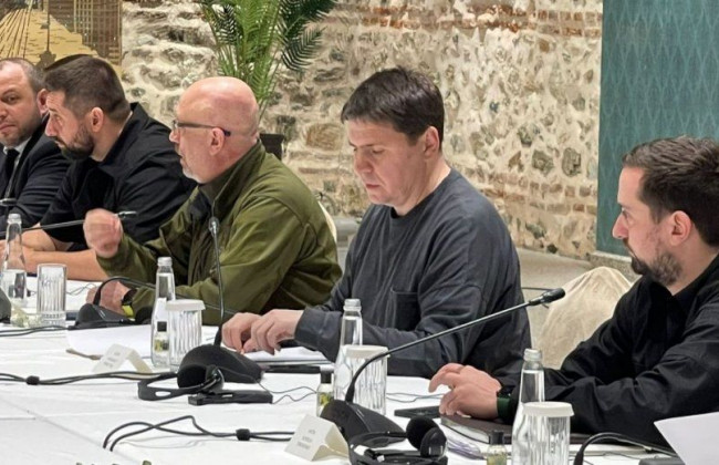 Переговоры с РФ возобновятся 1 апреля, — Арахамия