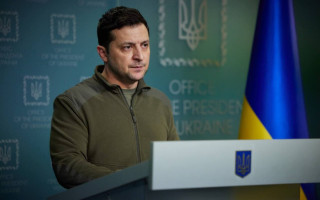 Зеленський заявив, що позбавив звань двох високопосадовців СБУ