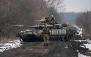 Украинские бойцы на двух танках разгромили батальон десантников РФ