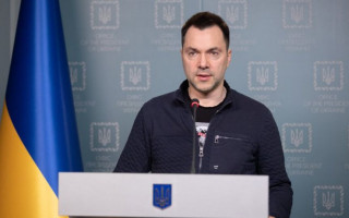 Арестович сообщил, как долго оккупанты будут бить ракетами по Украине