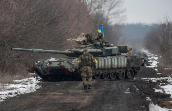 Украинские бойцы на двух танках разгромили батальон десантников РФ