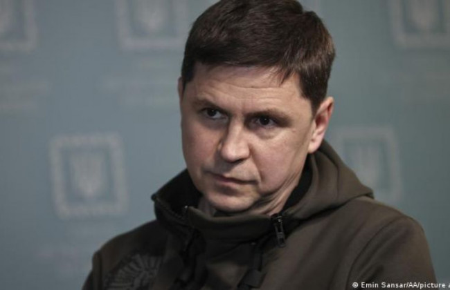 «Спланированный геноцид»: Подоляк сообщил, зачем оккупантам были нужны мобильные крематории