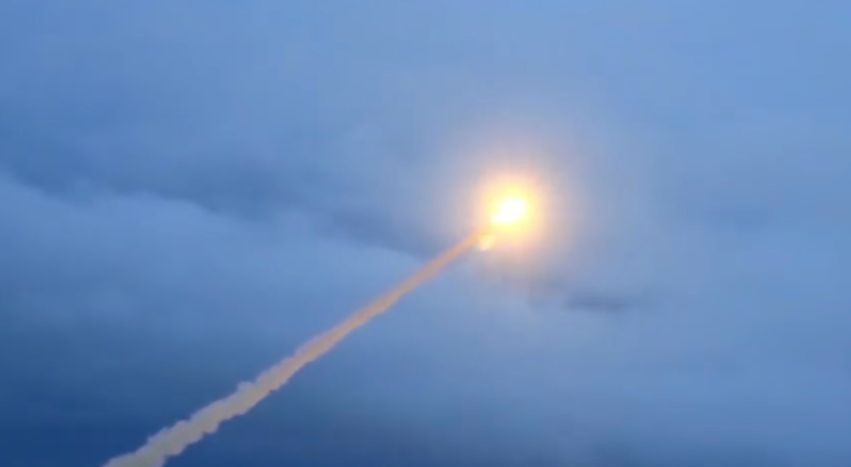 Оккупанты нанесли ракетный удар по одному из объектов в Одессе