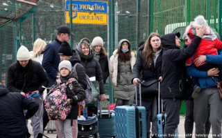 Кабмін двічі за тиждень вніс зміни до Правил перетину кордону: спочатку спростив їх, а потім —  зробив більш жорсткими